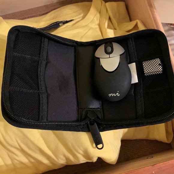 Mi Micro Wireless Travel Mouse - Picture 2 of 6